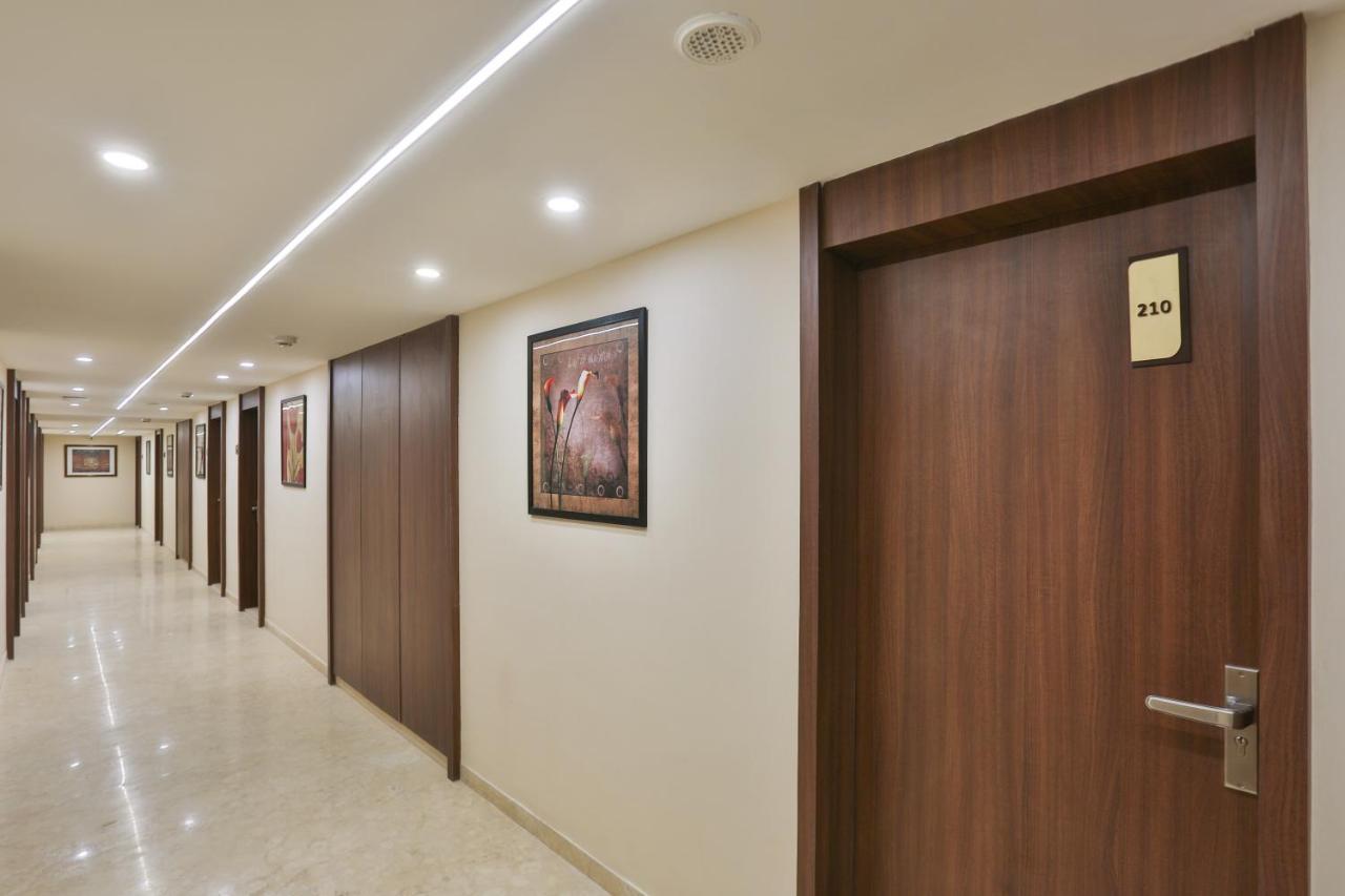 Hotel Kavery Раджкот Екстер'єр фото