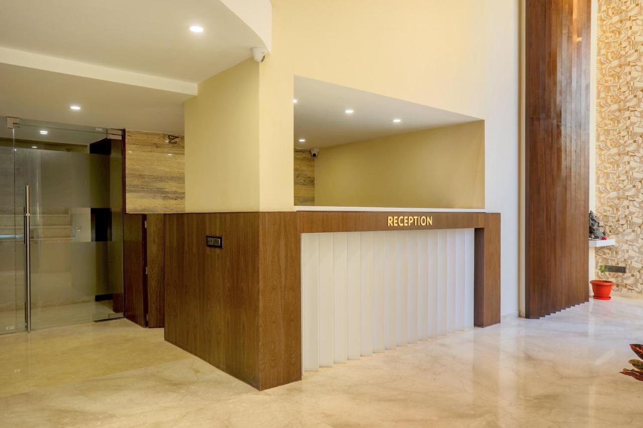 Hotel Kavery Раджкот Екстер'єр фото
